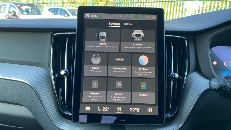 Volvo XC60 2.0 B5P Plus Black Edition 5dr AWD Geartronic Petrol Estate